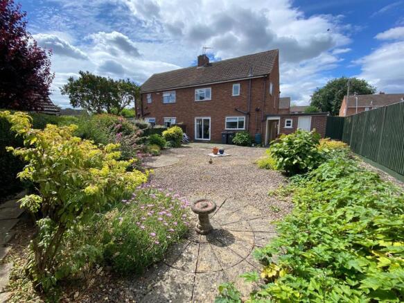 Rear Garden 2.jpg