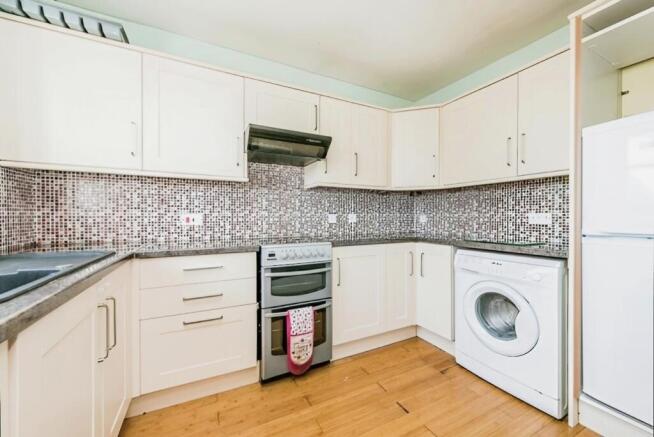 7c929824-Kitchen