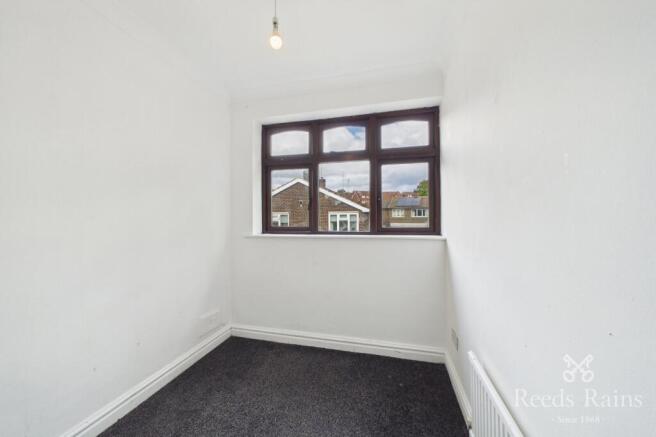 3 bed Semi-Detached to rent Image 8