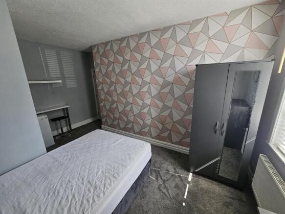Room 1.2.jpeg
