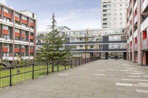 28, Stanley Cohen House, Golden Lane Estate, London EC1Y 0RL