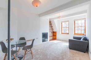 2f2, 76, Grassmarket, Old Town, Edinburgh EH1 2JR