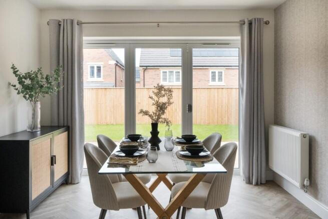 4 bed Detached for sale Image 9