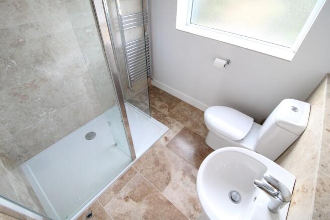 En-Suite Shower Rm