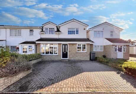 Court Meadow, Stone, GL13