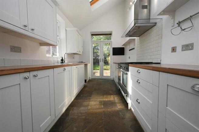 kitchen1.JPG