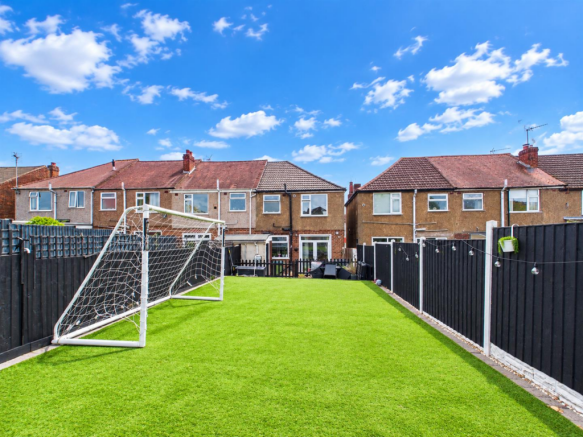 Dallington Road, Coundon, Coventry * THREE BEDROOMS * photo 2