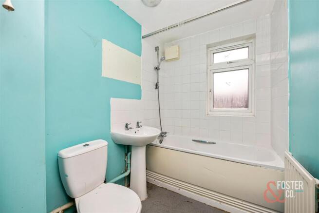 Red Admiral Street 32-017.JPG