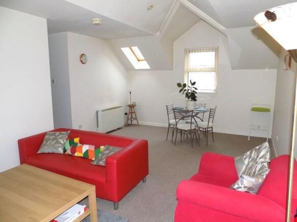 Lounge / Dining room