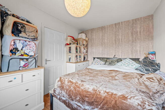 3 bed Semi-Detached for sale Image 12