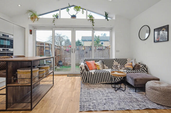 Kitchen Living Sp...