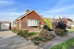 46, Greenacres Ring, Littlehampton BN16 4BS