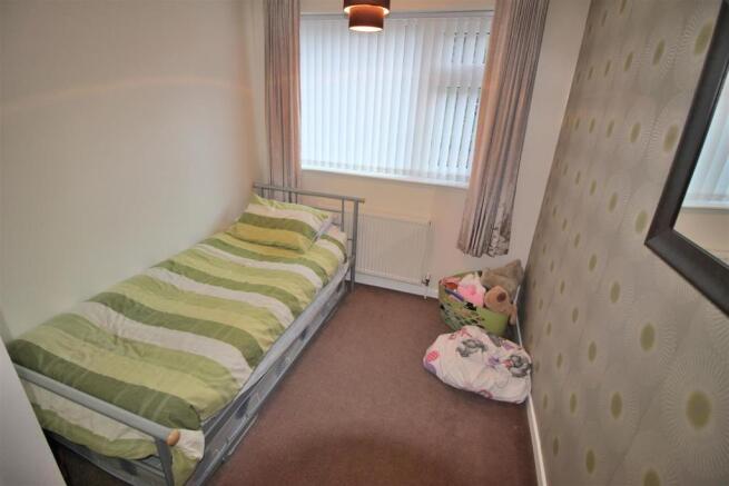 BED3.JPG