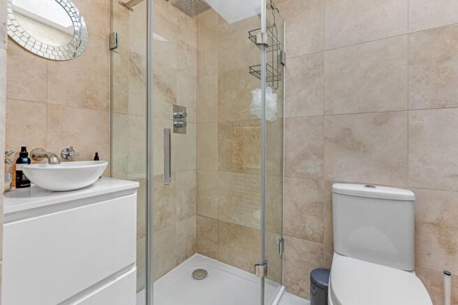3 bed Semi-Detached for sale Image 9