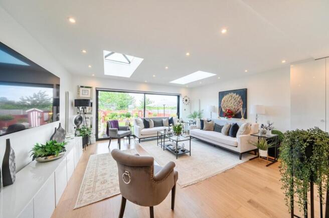 Davidson Frost-Wellings, DFW, Merrion Avenue, Stan