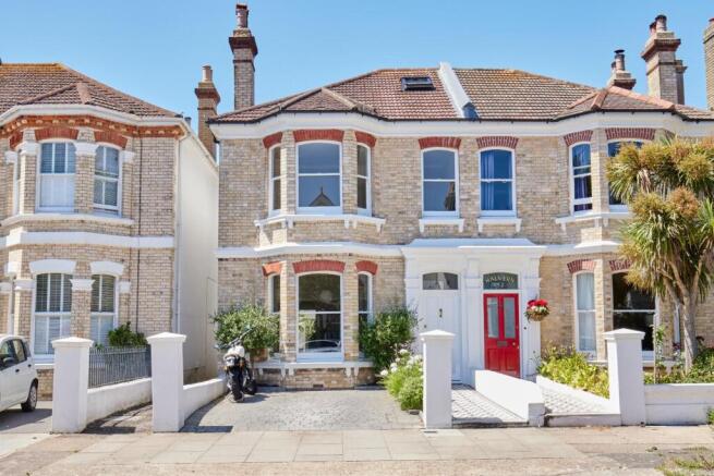 Walsingham Road_26.6.25_001.jpg