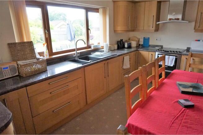 Kitchen / Diner