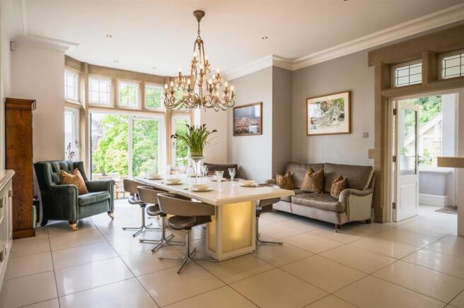 Living Kitchen