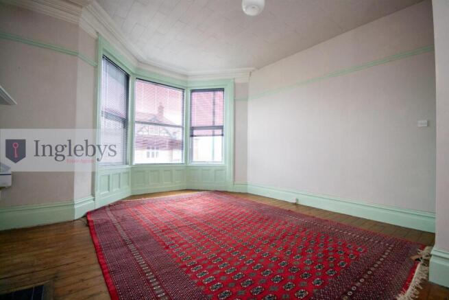 2 bed Apartment for sale Image 4