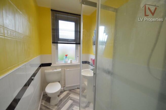 5 bed Terraced to rent Image 12