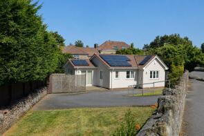 15, Pound Lane, Bristol BS48 2AT
