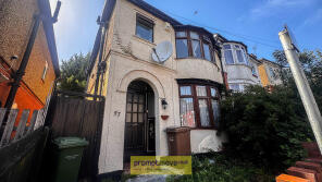 57, Talbot Road, Luton LU2 7RN