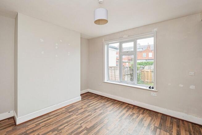 3 bed Semi-Detached for sale Image 8