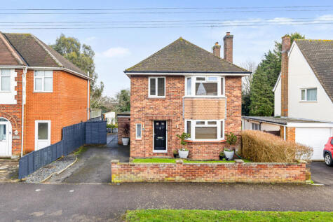 Wheatley Avenue, Corby, NN17
