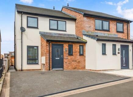 Jollows Close, Whitehaven, CA28