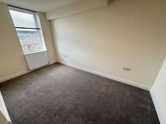 4 bed End of Terrace for sale Image 11