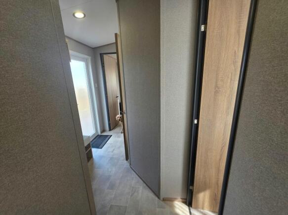 2 bed Lodge for sale Image 8