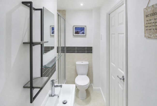 4 bed Town House for sale Image 9