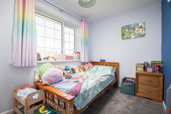 3 bed Semi-Detached for sale Image 11
