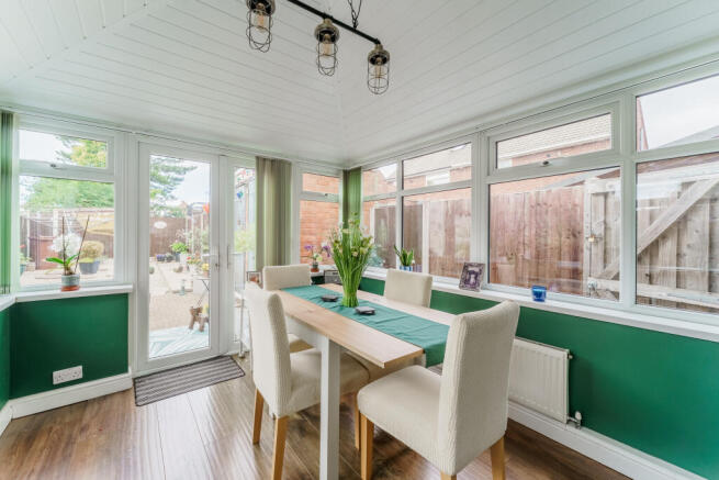 3 bed Semi-Detached for sale Image 11