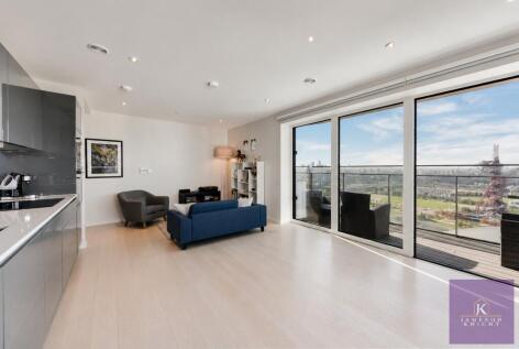 Cassia Point, Glasshouse Gardens, London, E20