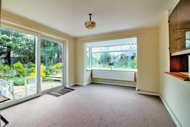 dining room.jpg
