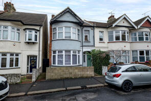 102a, Southview Drive, Westcliff-on-sea SS0 9QD
