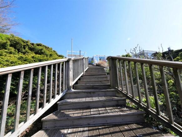 STEPS UP2