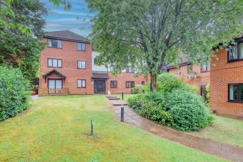 St. Georges Court, Eaton Avenue, High Wycombe, Buckinghamshire, HP12