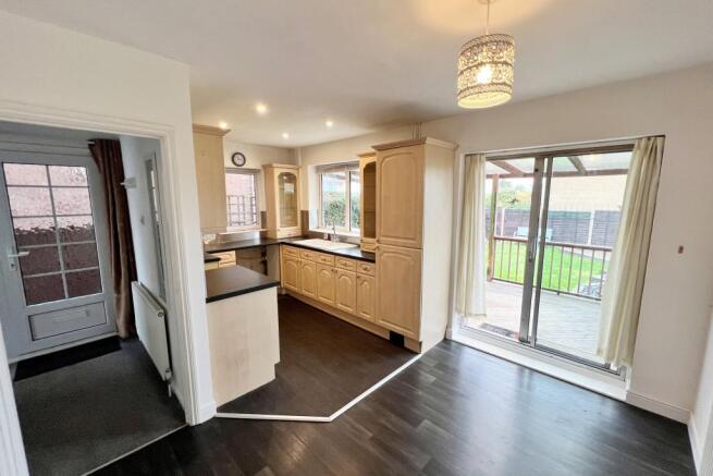 Kitchen Diner (3)