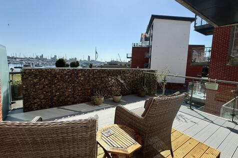 Sanderling Lodge, Rope Quays, Gosport