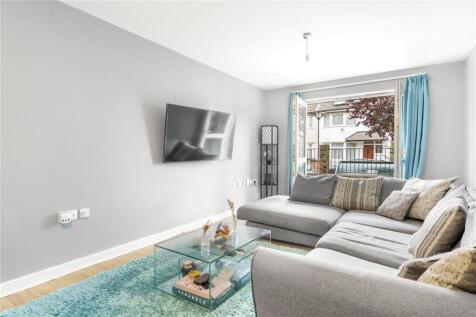 Lambkins Mews, Walthamstow, London, E17