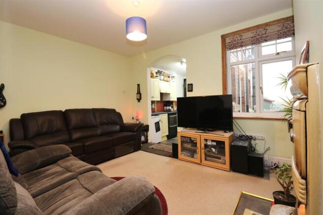 Sitting Room 3.JPG