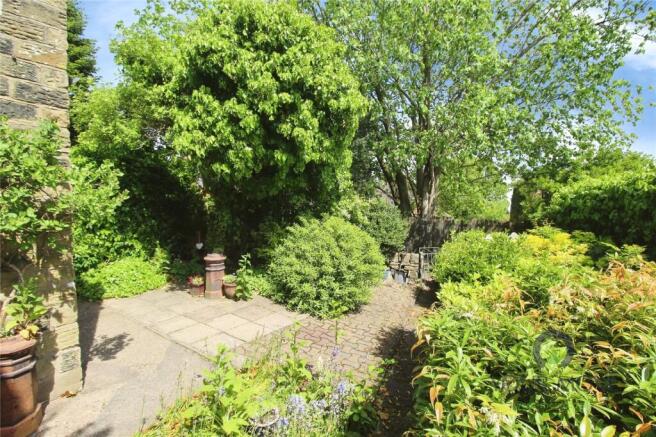 2 bed Semi-Detached for sale Image 6