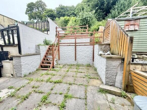 3 bed House to rent Image 9
