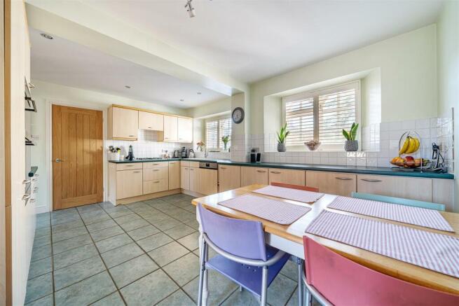 Kitchen / Breakfast room