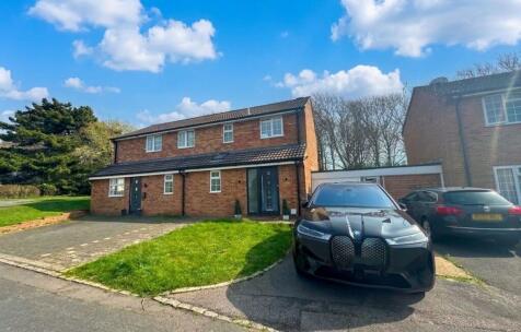 Rosemary Close, Peacehaven, BN10 8BY