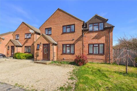 Mulberry Way, Theale, Reading, Berkshire, RG7