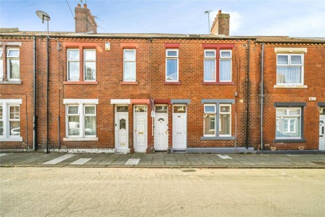 4-bed flat on Collingwood Street, South Shields, NE33, £47,000