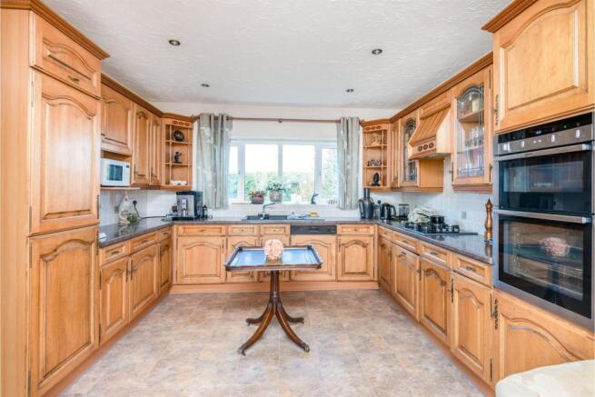 Kitchen / Family Room: